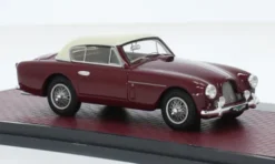 Aston Martin DB2-4 FHC Notchback, dunkelrot/hellbeige, 1955, 1:43, Matrix