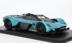 Aston Martin Valiant Goodwood, hellblau, 2023, 1:18, Spark
