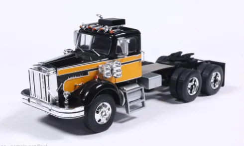 Autocar A64, schwarz/orange, 1965, 1:43, IXO