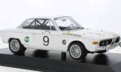 BMW 2800 CS, 24h Spa, 1971, Castrol BMW, #9, D.Moorkens/J-L.Haxhe, 1:18, Minichamps