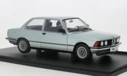 BMW 323i (E21), blau, 1980, 1:18, Solido
