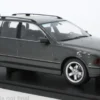 BMW 540i (E39) Touring, grau, 1997, 1:18, KK Scale