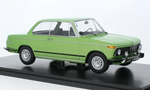 BMW L2002 tii, hellgrün, 1974, 1:18, KK Scale