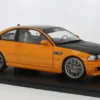 BMW M3 (E46), orange/schwarz, 1:18, Solido