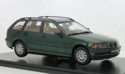 BMW 3-Series E46, grün, 1999, 1:18, KK Scale