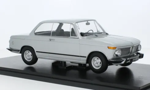 BMW 2002 ti, silber, 1971, 1:18, KK Scale