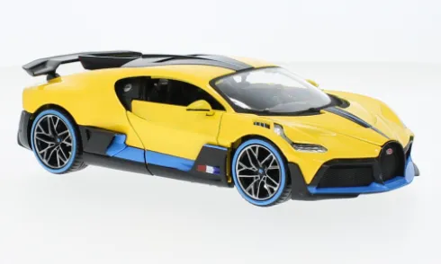 Bugatti Divo, gelb/hellblau, 2024, 1:24, Maisto