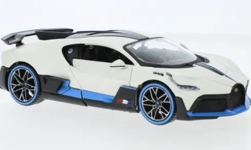 Bugatti Divo, weiss/hellblau, 1:24, Maisto