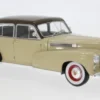 Cadillac Fleetwood Series 60 Special Sedan, beige/dunkelbraun, 1941, 1:18, MCG