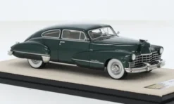 Cadillac Series 62 Club Coupe, dunkelgrün, 1947, 1:43, Stamp Models