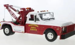 Chevrolet C-30 Dually Wrecker, 1972, Downtown Shell Service, 1:18, Greenlight