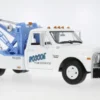Chevrolet C-30 Dually Wrecker, weiss, 1969, Roscoe Tow Service, 1:18, Greenlight