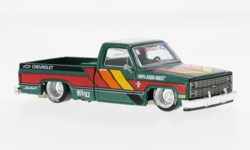 Chevrolet Silverado Kaido Works V3, grün/Dekor, 1980, 1:64, Mini GT