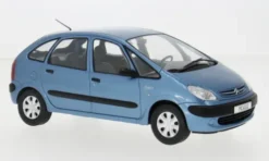 Citroen Xsara Picasso, blau, 1999, 1:24, WhiteBox