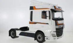 DAF XF Space Cab, weiss, 2016, 1:18, Premium ClassiXXs