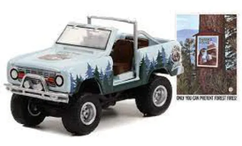 Ford Bronco, hellblau/Dekor, 1967, Smokey Bear, 1:64, Greenlight