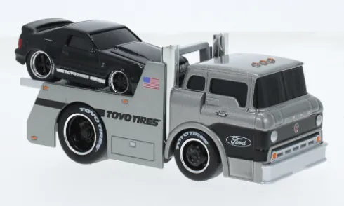 Ford C600 Flatbed, silber/schwarz, 1966, 1:64, Maisto