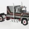 Ford LTL 9000, dunkelgrau/rot, 1978, 1:43, IXO