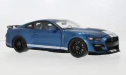 Ford Mustang Shelby GT 500, blau/weiss, 2022, 1:18, IXO