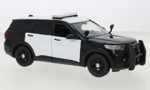 Ford Police Interceptor Utility, schwarz/weiss, 2022, 1:24, Motormax