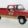 GMC K-2500 Sierra Grande, rot/beige, 1982, The Busted Knuckle Garage, 1:18, Greenlight