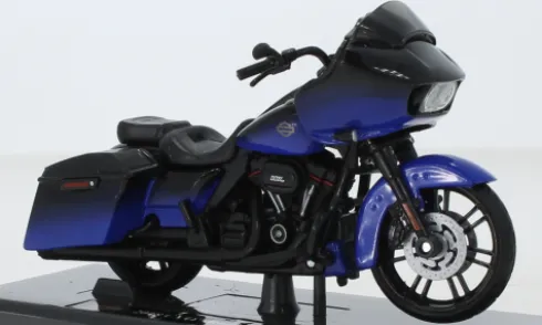 Harley Davidson CVO Road Glide, blau/schwarz, 2018, 1:18, Maisto