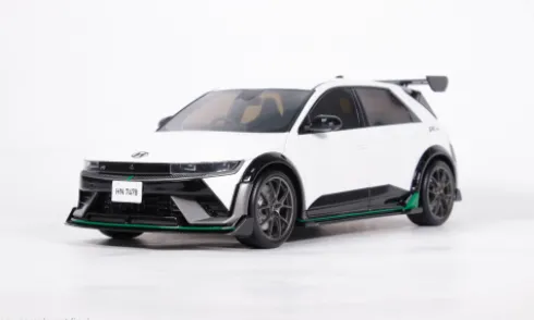 Hyundai IONIQ 5 N, weiss/schwarz, 2025, 1:18, Ottomobile