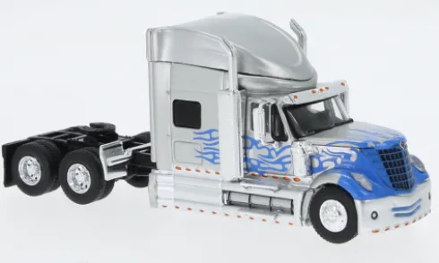 International Lonestar, silber/blau, 2010, Flames, 1:87, Brekina