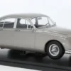 Jaguar MK II 3.8, hellgrau, 1959, 1:18, KK Scale