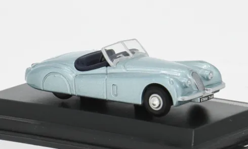 Jaguar XK120, hellblau, 1:76, Oxford