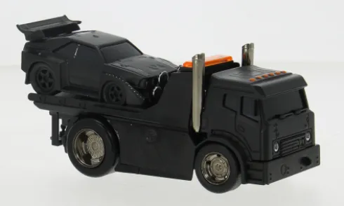 JDM Flatbed, schwarz/schwarz, 1986, 1:64, Maisto