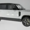 Land Rover Defender 110 P400X, weiss, 2021, 1:12, GT Spirit