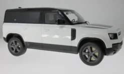 Land Rover Defender 110 P400X, weiss, 2021, 1:12, GT Spirit