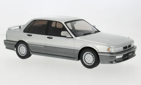 Mitsubishi Galant VR-4, silber, 1987, 1:18, IXO