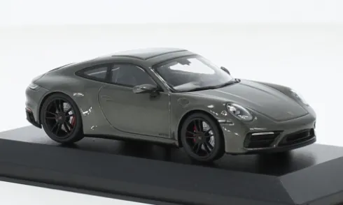 Porsche 911 (992) Carrera 4 GTS, grün, 2019, 1:43, Minichamps
