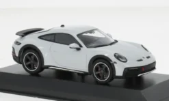 Porsche 911 (992) Dakar, grau, 2022, 1:43, Minichamps