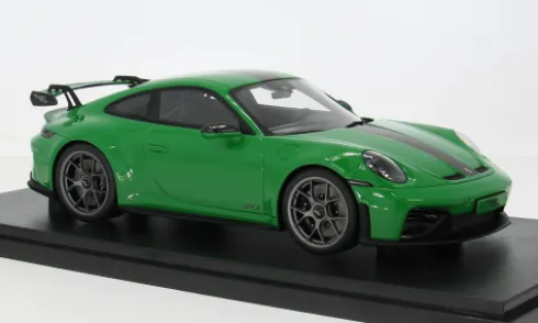Porsche 911 (992.2) GT3, grün/schwarz, 2025, 1:18, GT Spirit