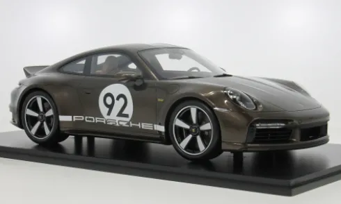 Porsche 911 (992) Sport Classic, braun, 2023, 1:12, Schuco