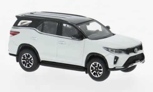 Toyota Fortuner, weiss, 2023, 1:64, Para64