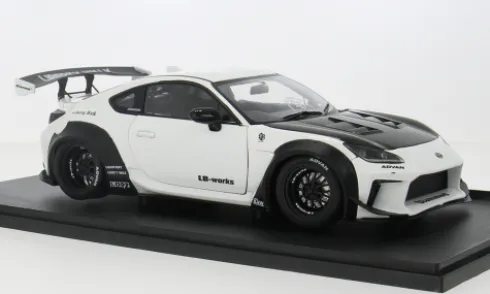 Toyota GR86 LBWK Body Kit, weiss/schwarz, 1:18, Solido