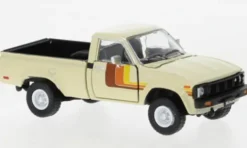 Toyota Hilux, beige/Dekor, 1980, 1:64, BM Creations
