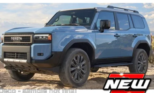 Toyota Land Cruiser, dunkelblau, 2024, 1:24, Maisto