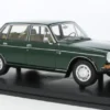 Volvo 164 E, dunkelgrün, 1972, 1:18, DNA Collectibles