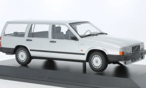 Volvo 740 GL Break, silber, 1986, 1:18, Minichamps