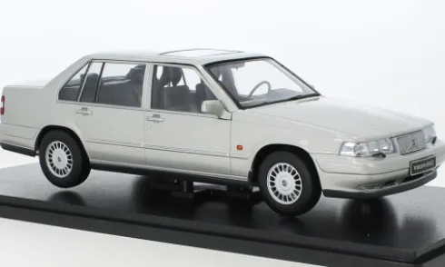 Volvo 960, silber, 1996, 1:18, Triple 9 Collection